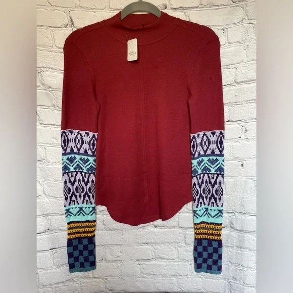 NWT We The Free Gorgeous Cuff Thermal Top - Wild Garnet Combo - Size Small - Picture 5 of 17